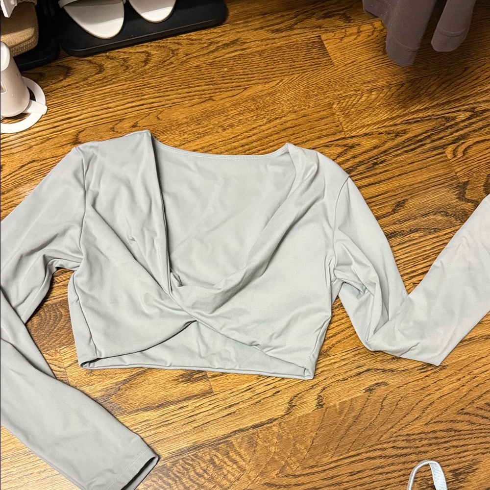 Amazon Gray Women's Crop Top